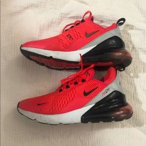 Women’s Nike shoes